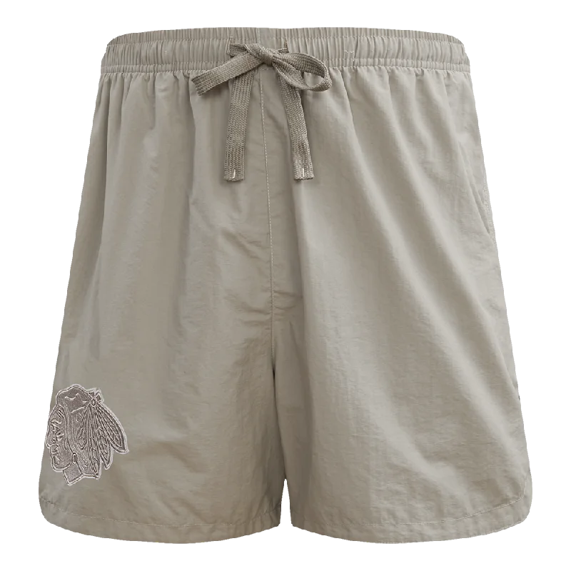 NHL CHICAGO BLACKHAWKS NEUTRAL MEN'S 2.0 WOVEN SHORT (TAUPE)