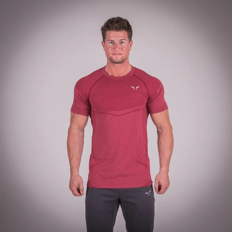 Seamless Dry-Knit Tee - Bali Red in Half Sleeves